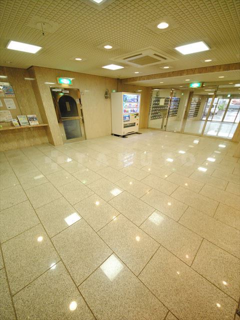 29/30 エントランス