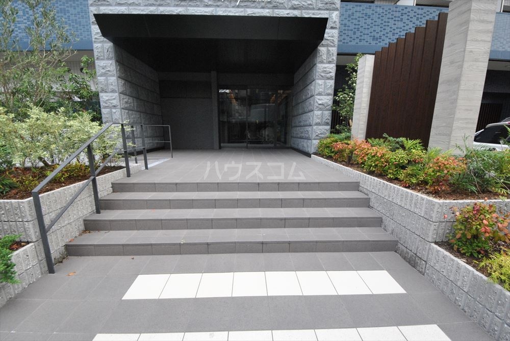 14/24 エントランス