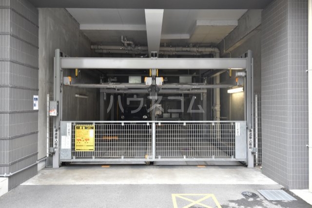 21/30 駐車場