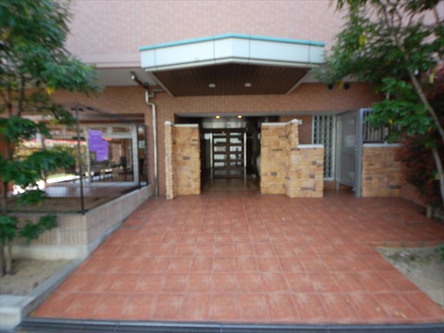 20/24 エントランス