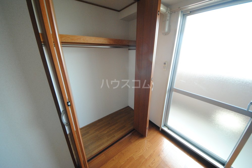 21/30 バルコニー