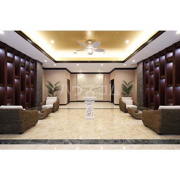 29/30 エントランス