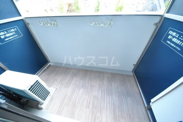 18/30 バルコニー