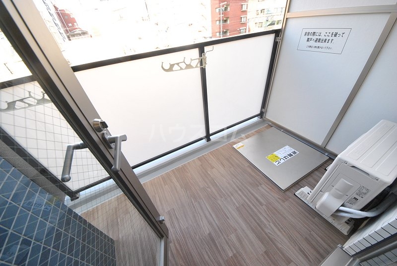 18/30 バルコニー