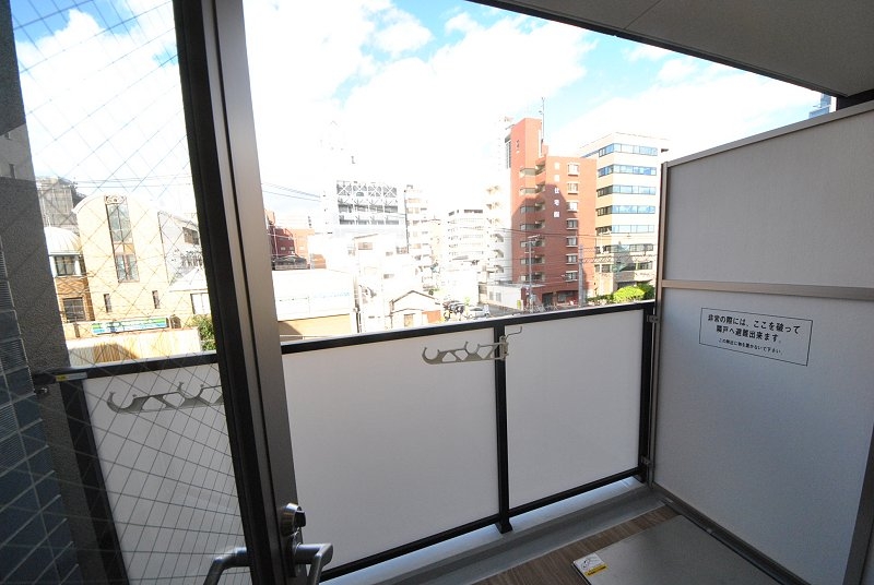 19/30 バルコニー