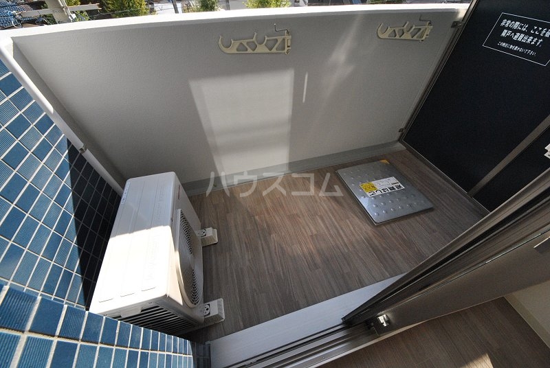 19/30 バルコニー