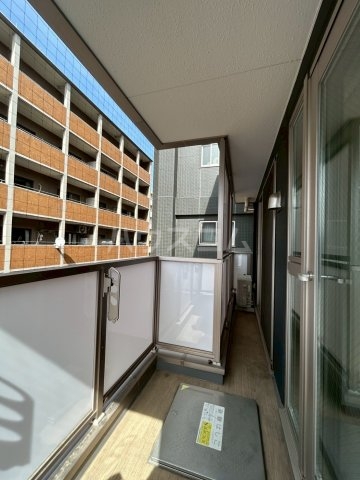 19/30 バルコニー