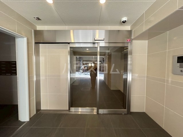 29/30 エントランス