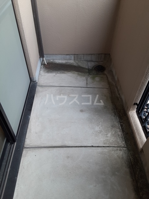 21/30 バルコニー