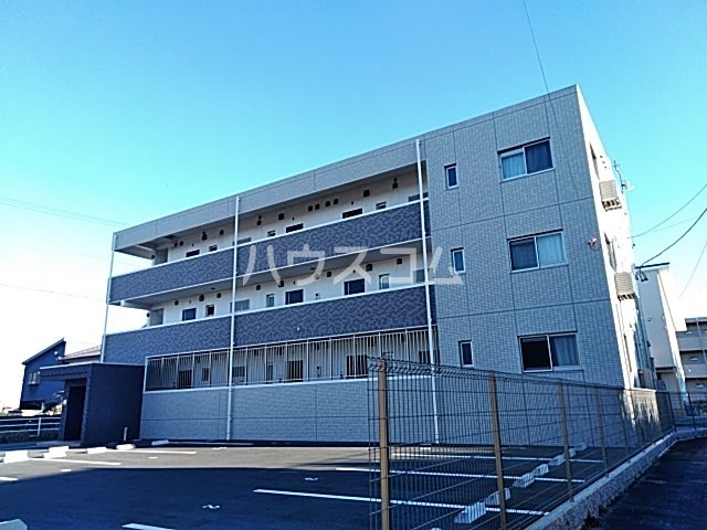 21/29 駐車場