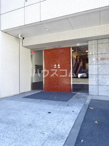 21/29 エントランス