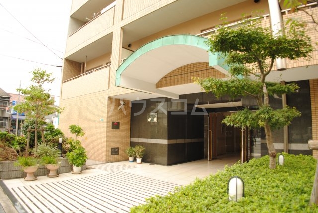 2/10 エントランス