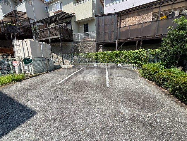 29/30 駐車場