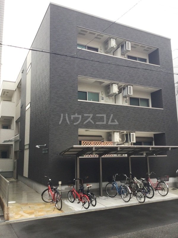 14/21 エントランス