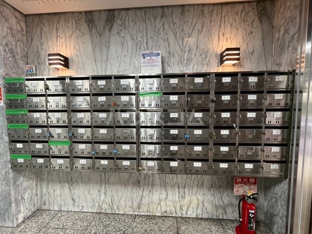 14/24 エントランス