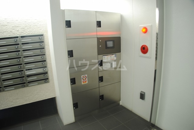 29/30 エントランス