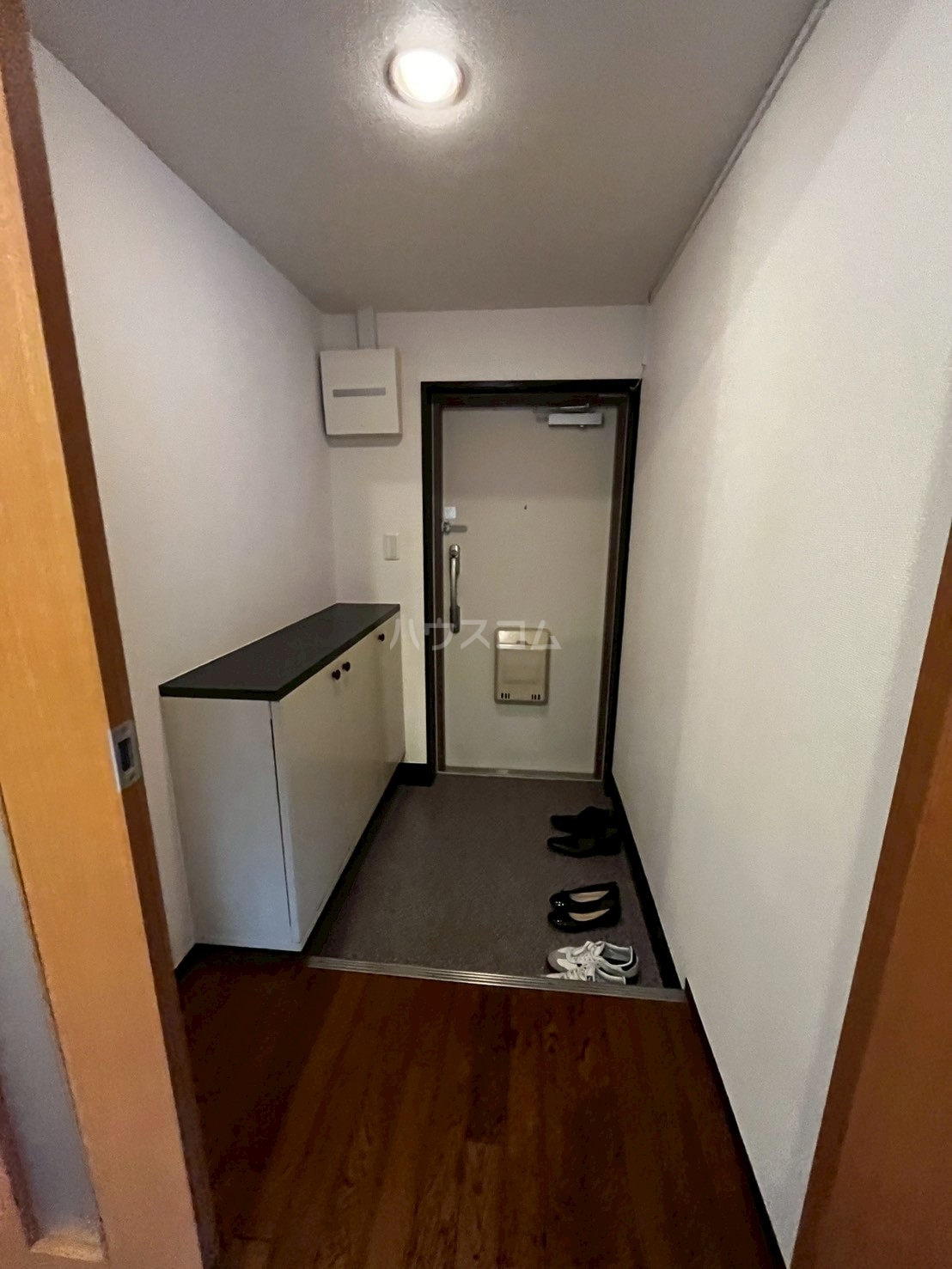 14/30 玄関