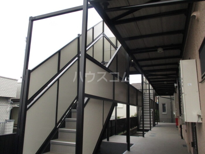 17/18 エントランス