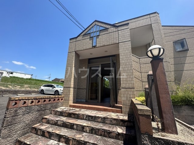 19/28 エントランス