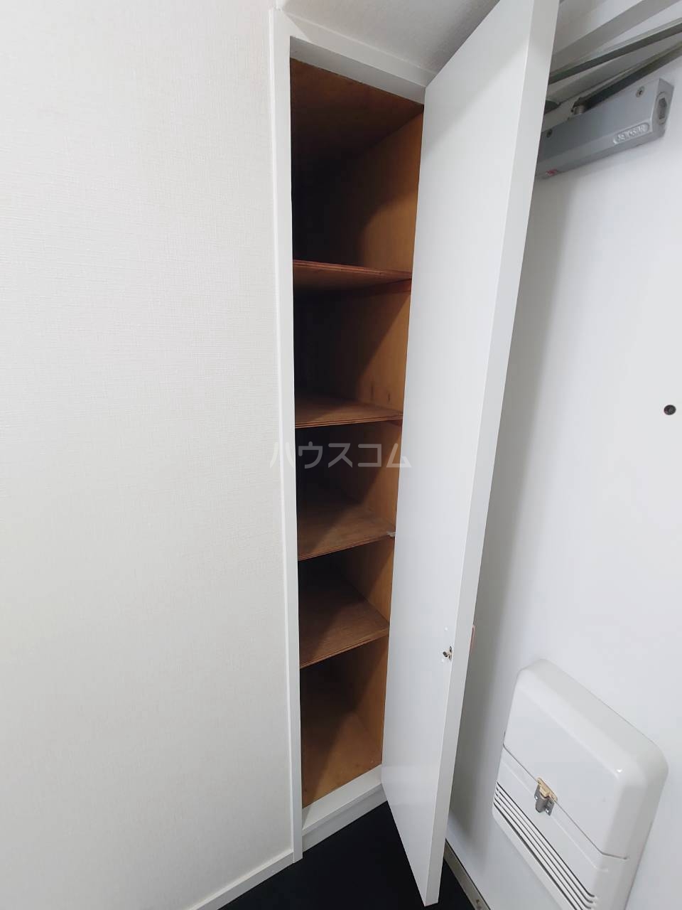13/30 収納