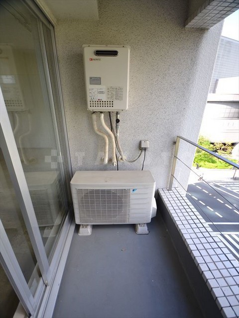 23/30 バルコニー