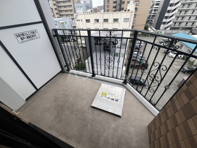 18/30 バルコニー