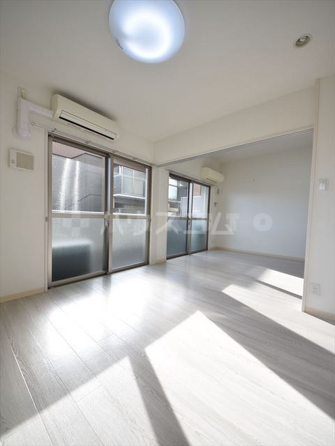 4/23 リビング/ダイニング