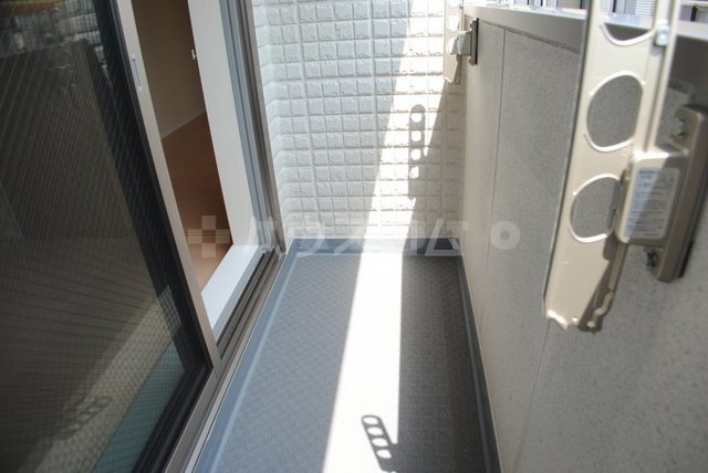 13/21 バルコニー