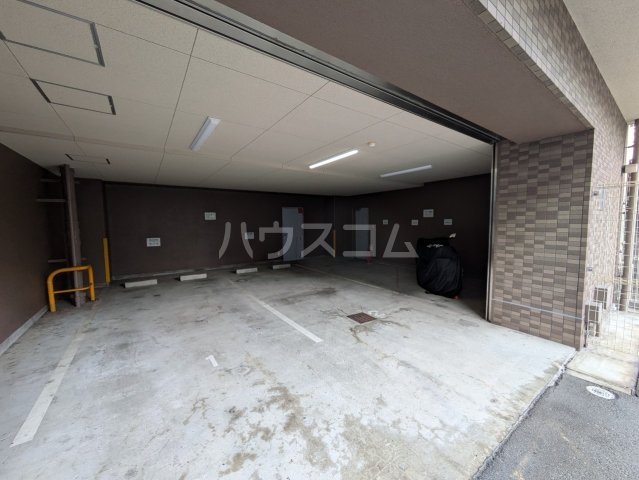 22/30 駐車場
