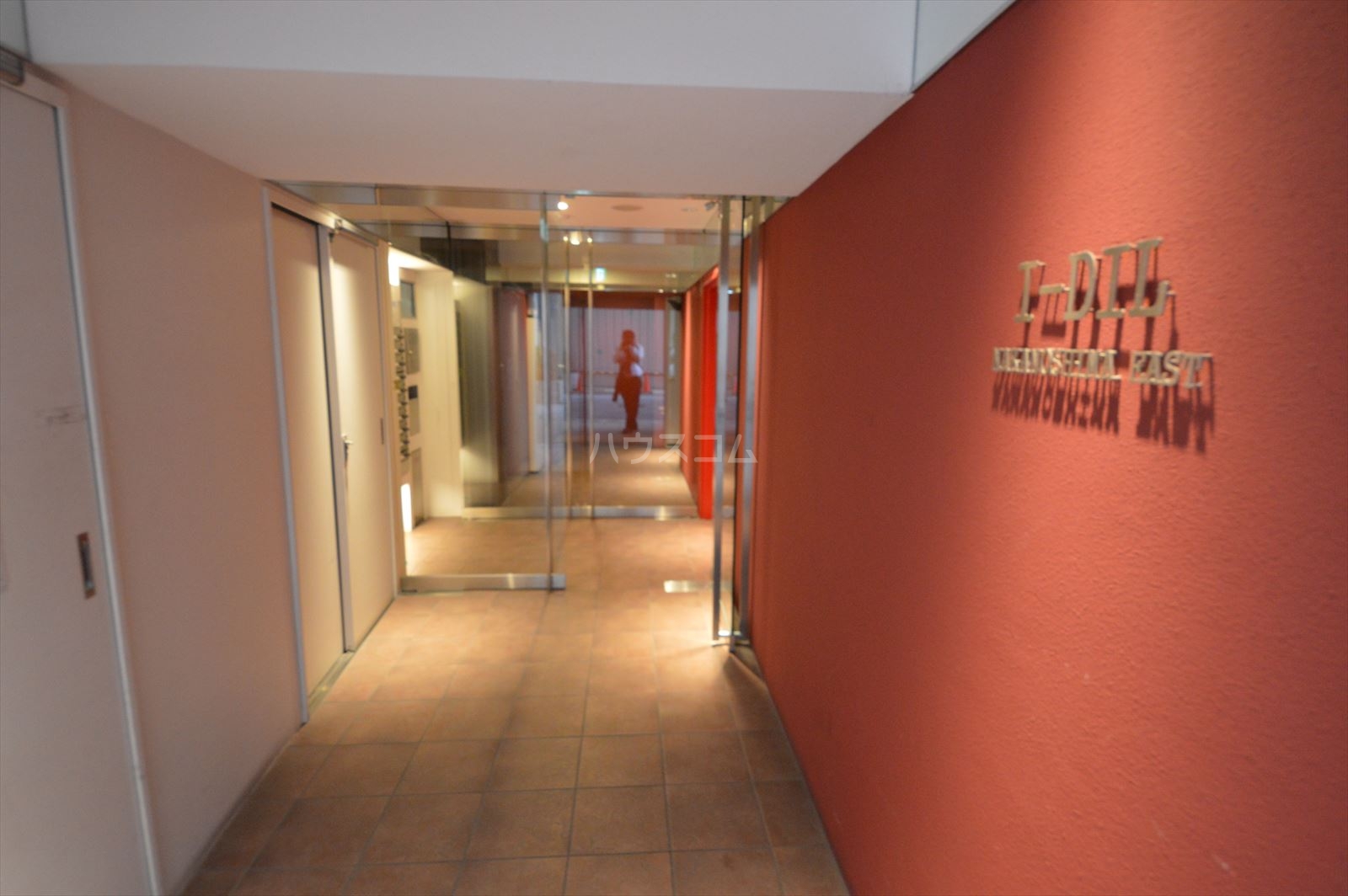 2/11 エントランス