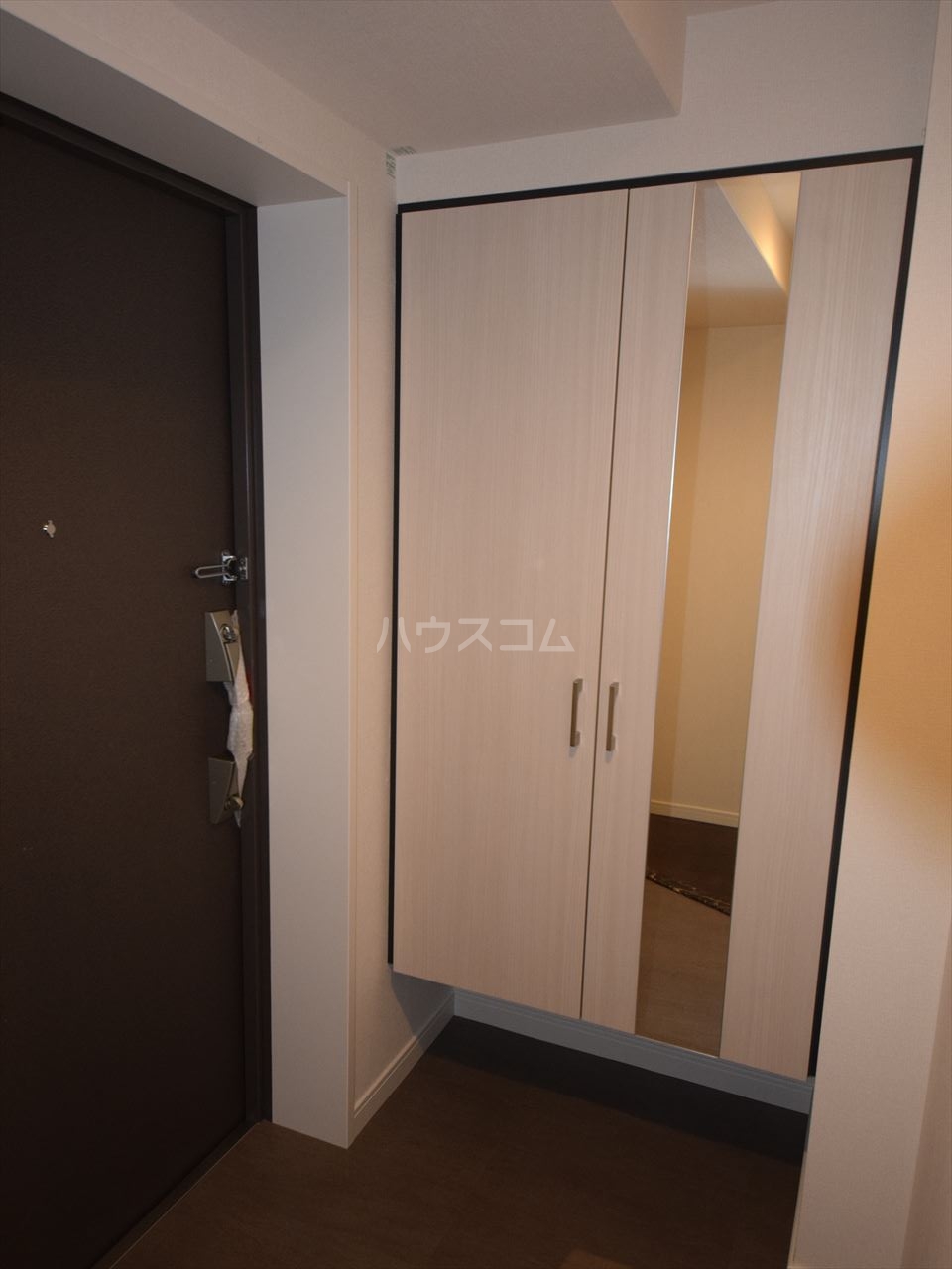 13/30 玄関
