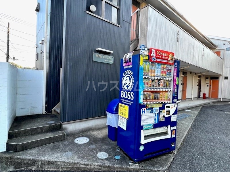 19/20 エントランス