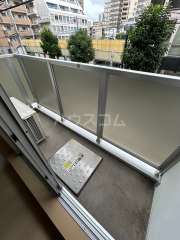 15/27 バルコニー