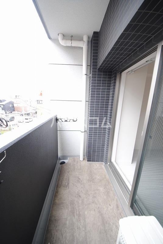 20/30 バルコニー