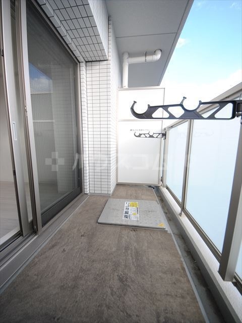 19/30 バルコニー