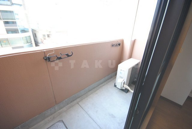 15/27 バルコニー