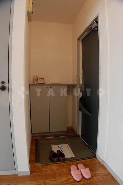 13/30 玄関