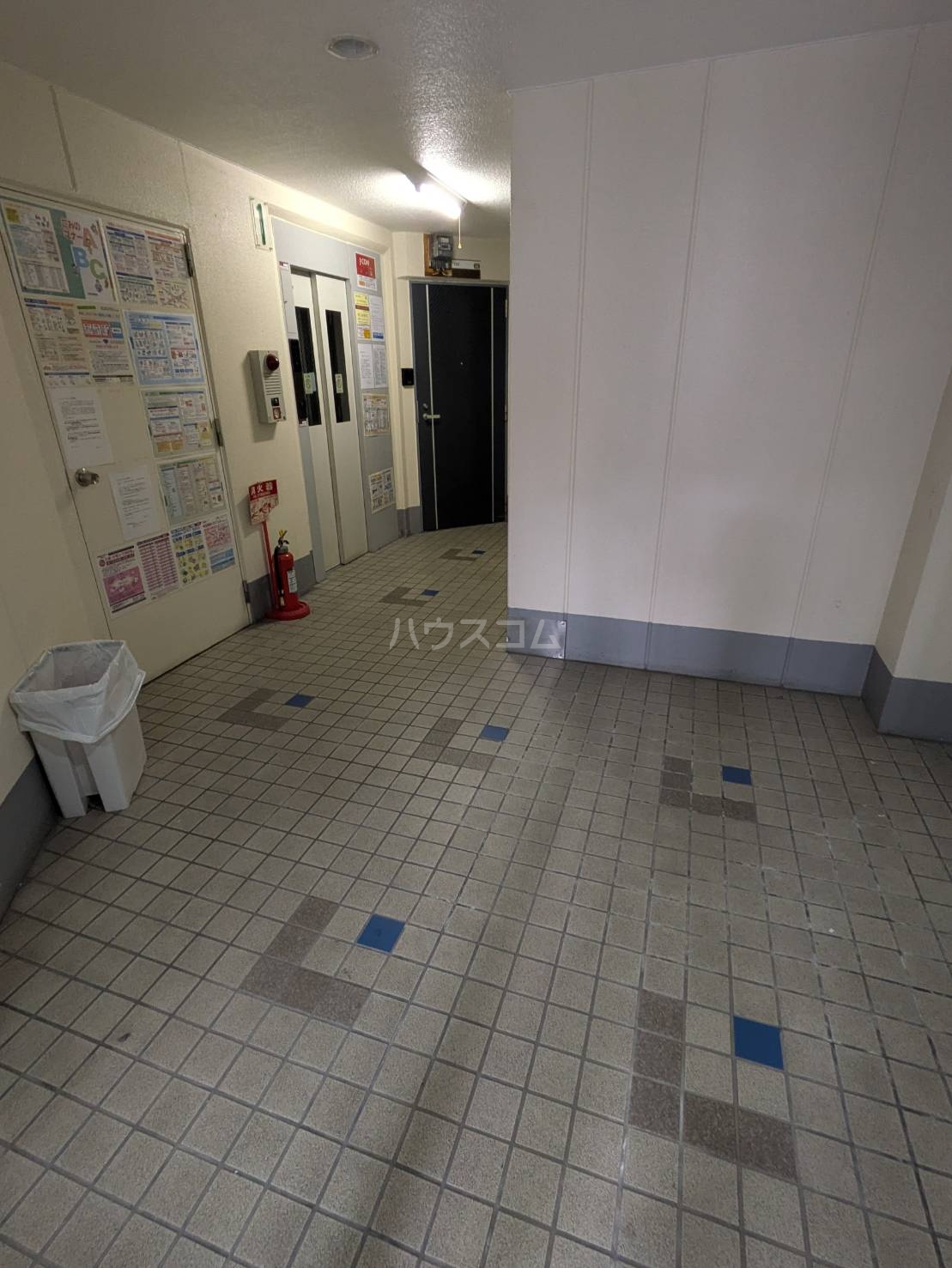 21/24 エントランス