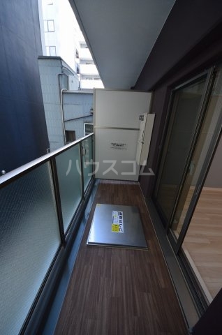 15/28 バルコニー