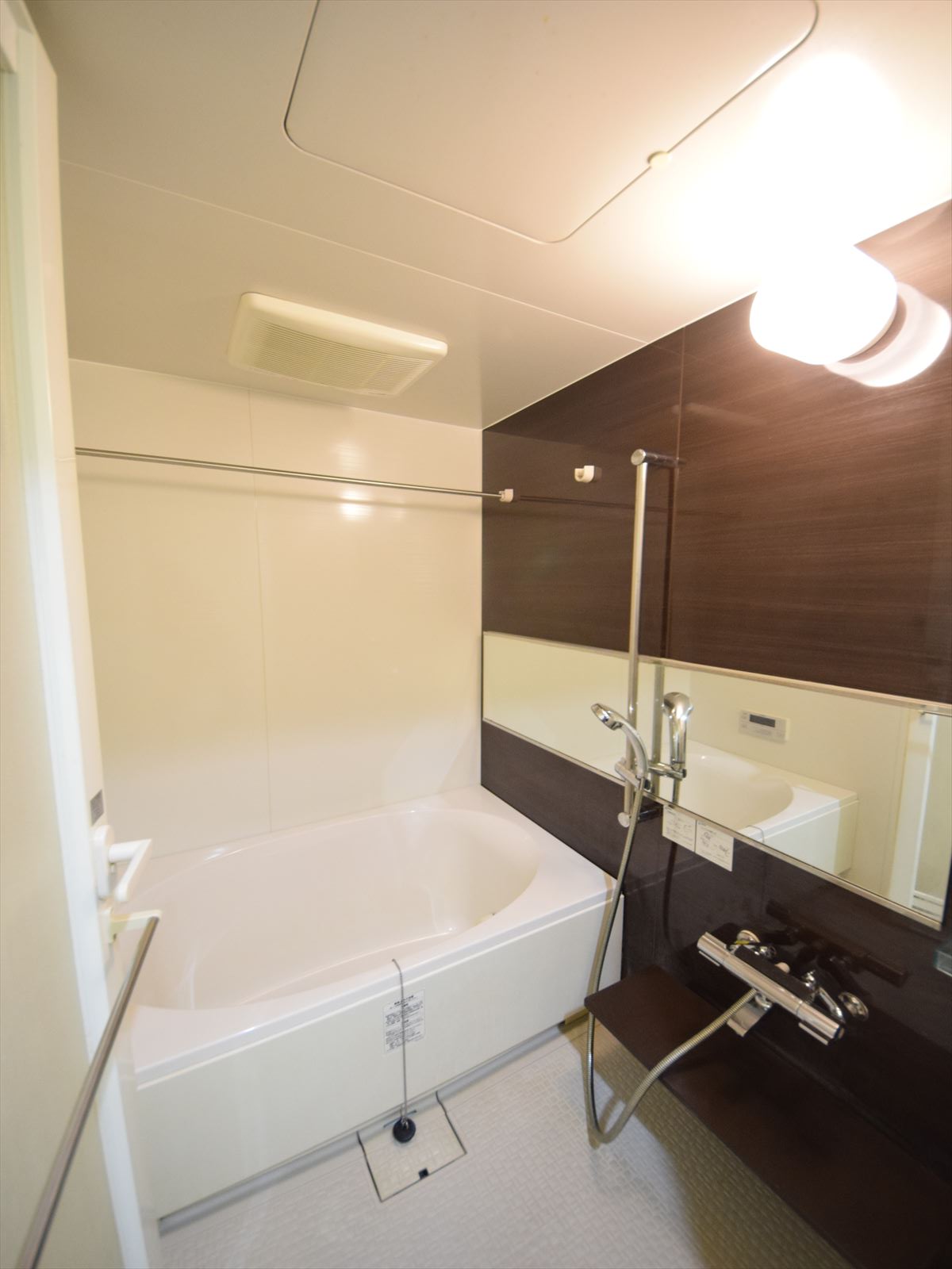 14/30 浴室