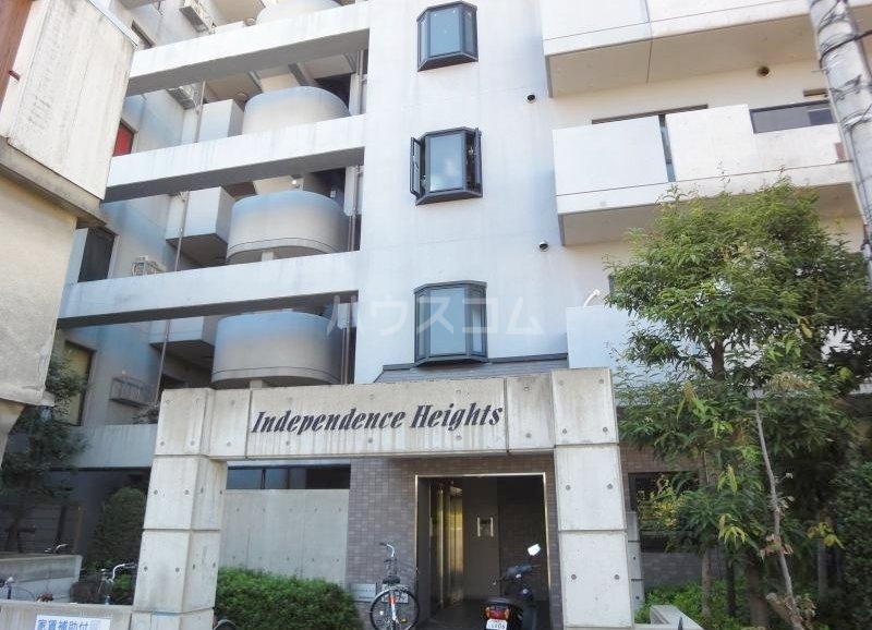 13/21 エントランス