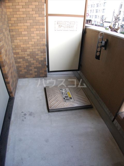 13/26 バルコニー