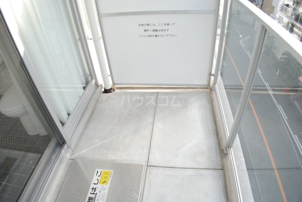 13/30 バルコニー