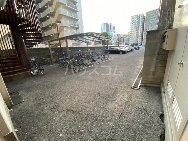 16/26 駐車場