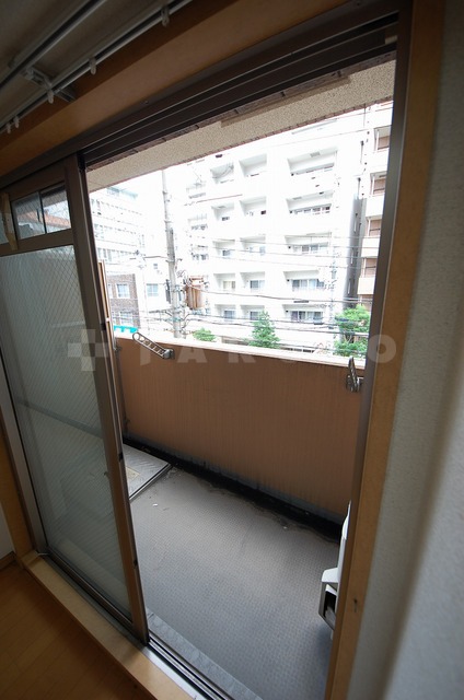 13/29 バルコニー