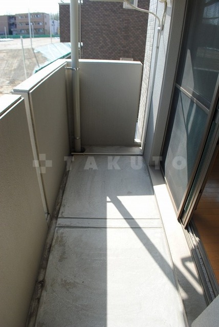 20/27 バルコニー