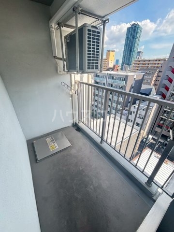 19/30 バルコニー