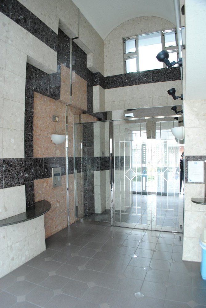 2/8 エントランス