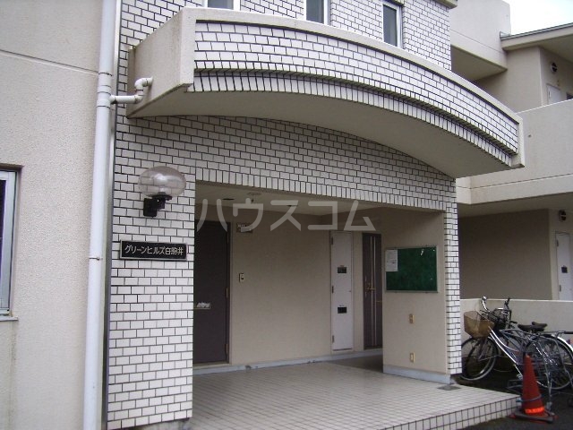 17/23 エントランス