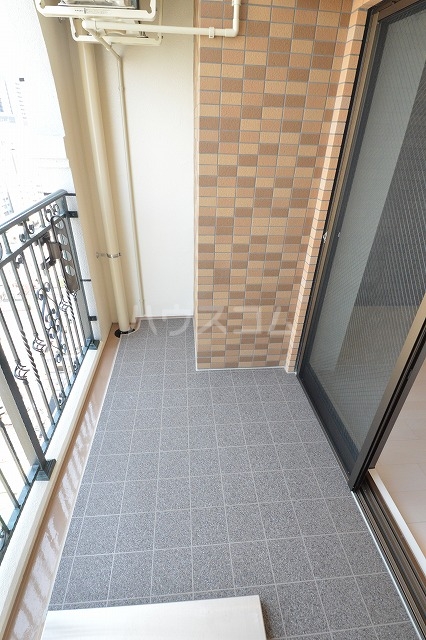 17/30 バルコニー